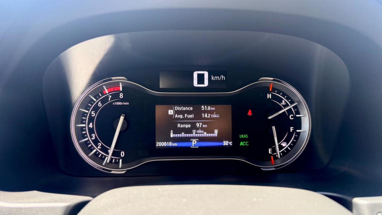 2017 Honda Pilot Touring Photo