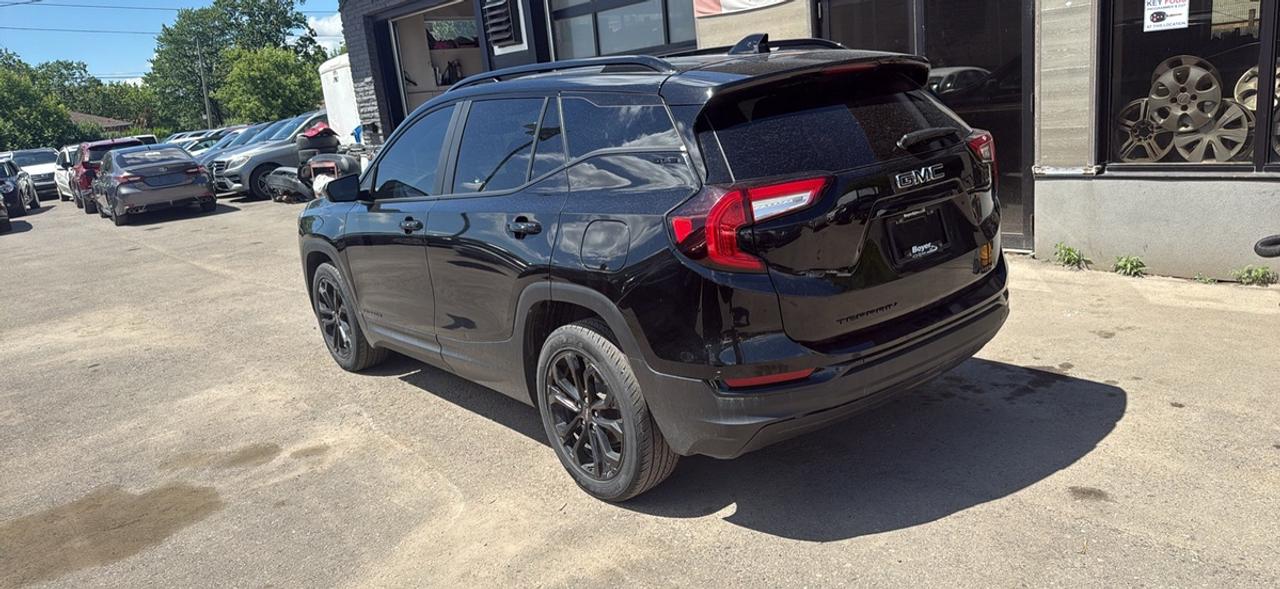 2022 GMC Terrain SLE Photo