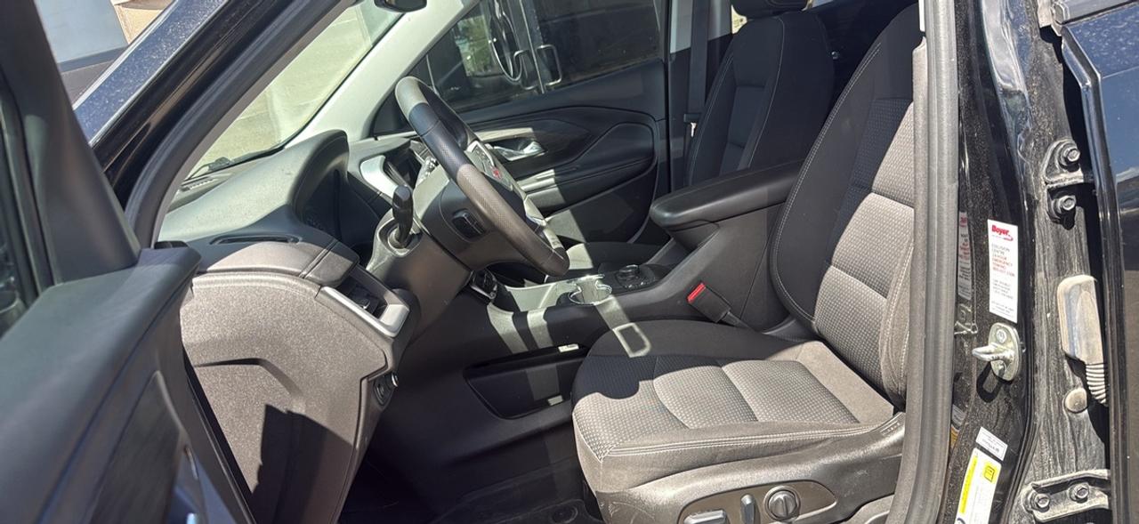 2022 GMC Terrain SLE Photo