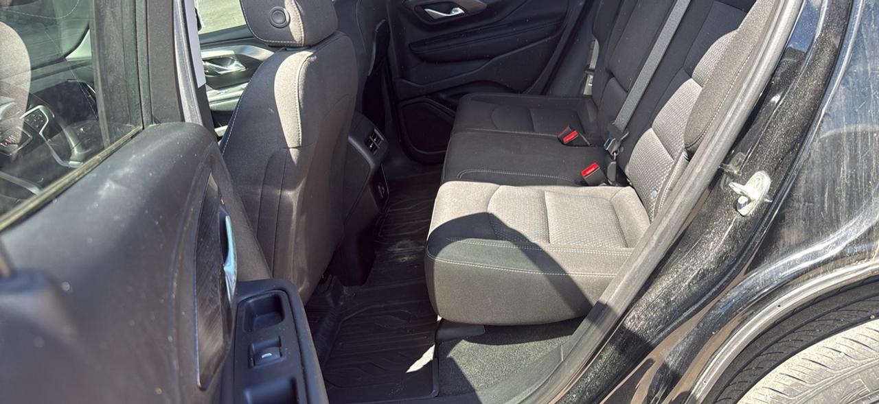 2022 GMC Terrain SLE Photo