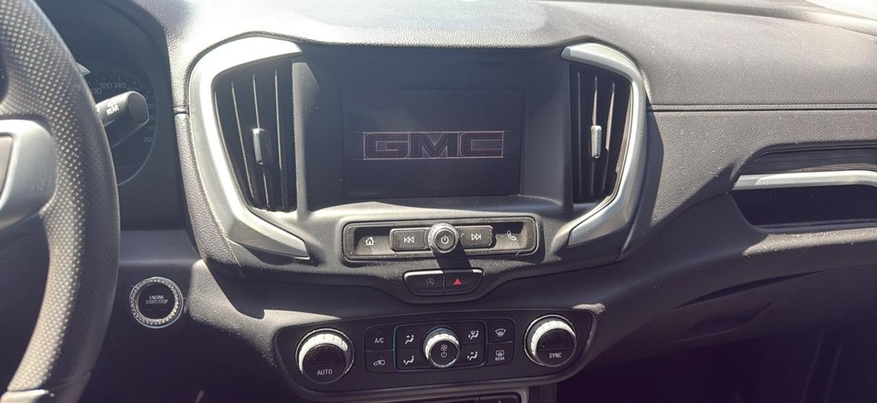 2022 GMC Terrain SLE Photo