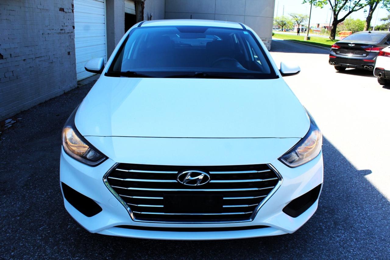 2019 Hyundai Accent SE Photo