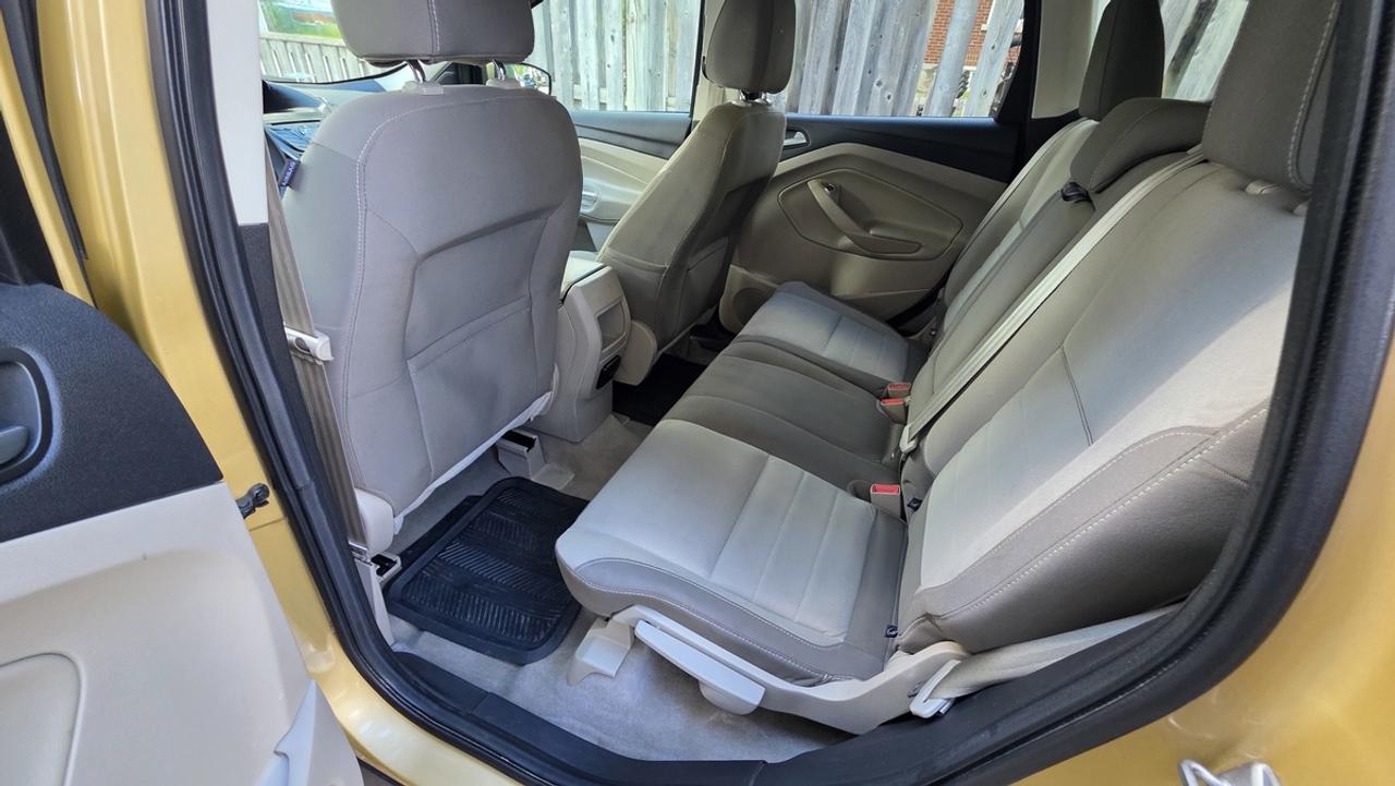 2014 Ford Escape SE Photo