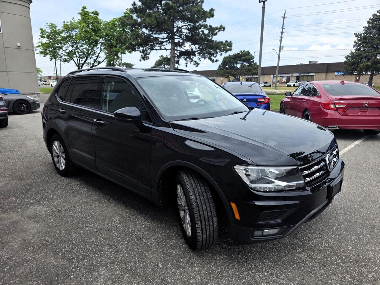 2018 Volkswagen Tiguan S Photo2