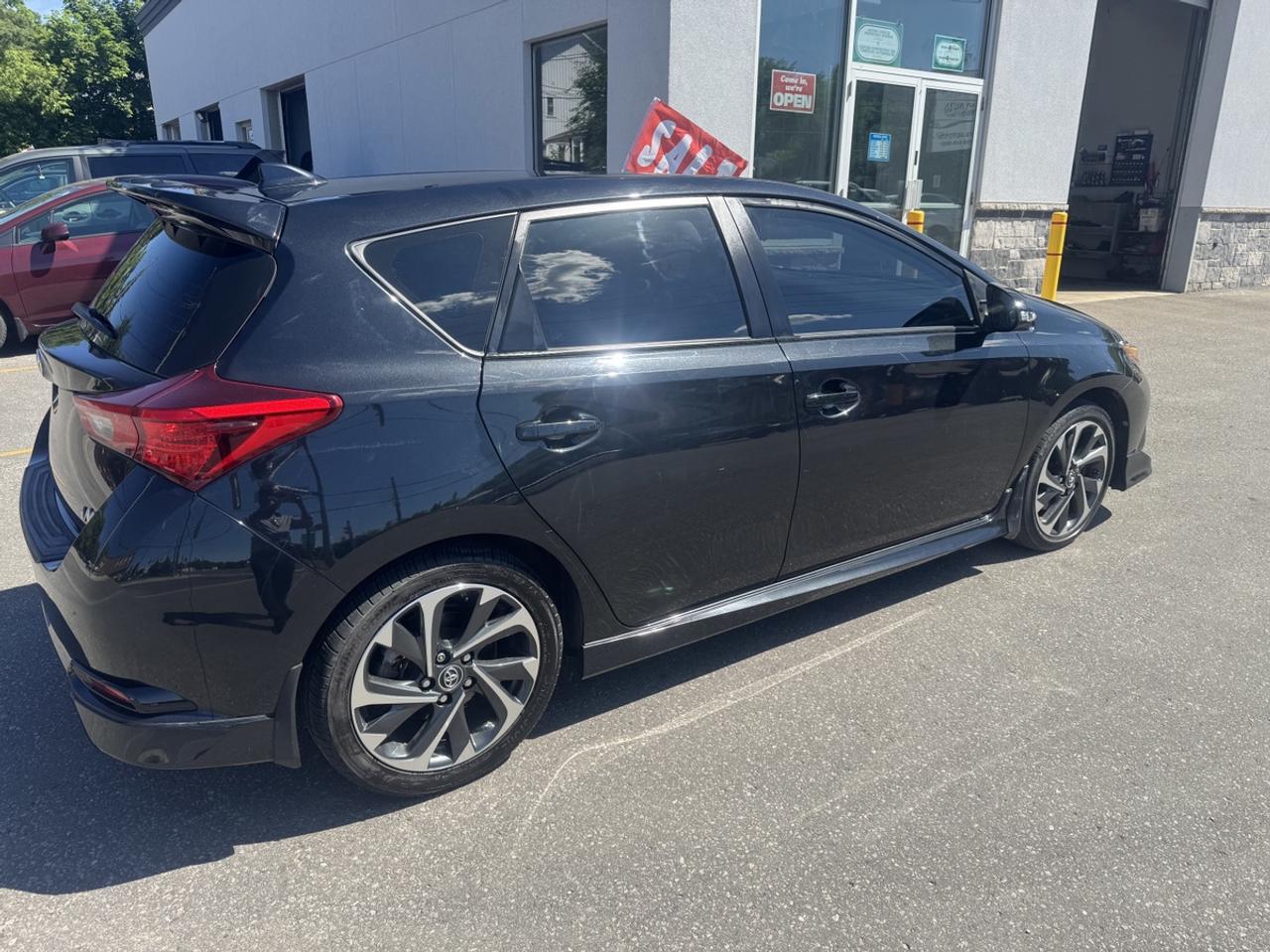 2017 Toyota Corolla iM  Photo