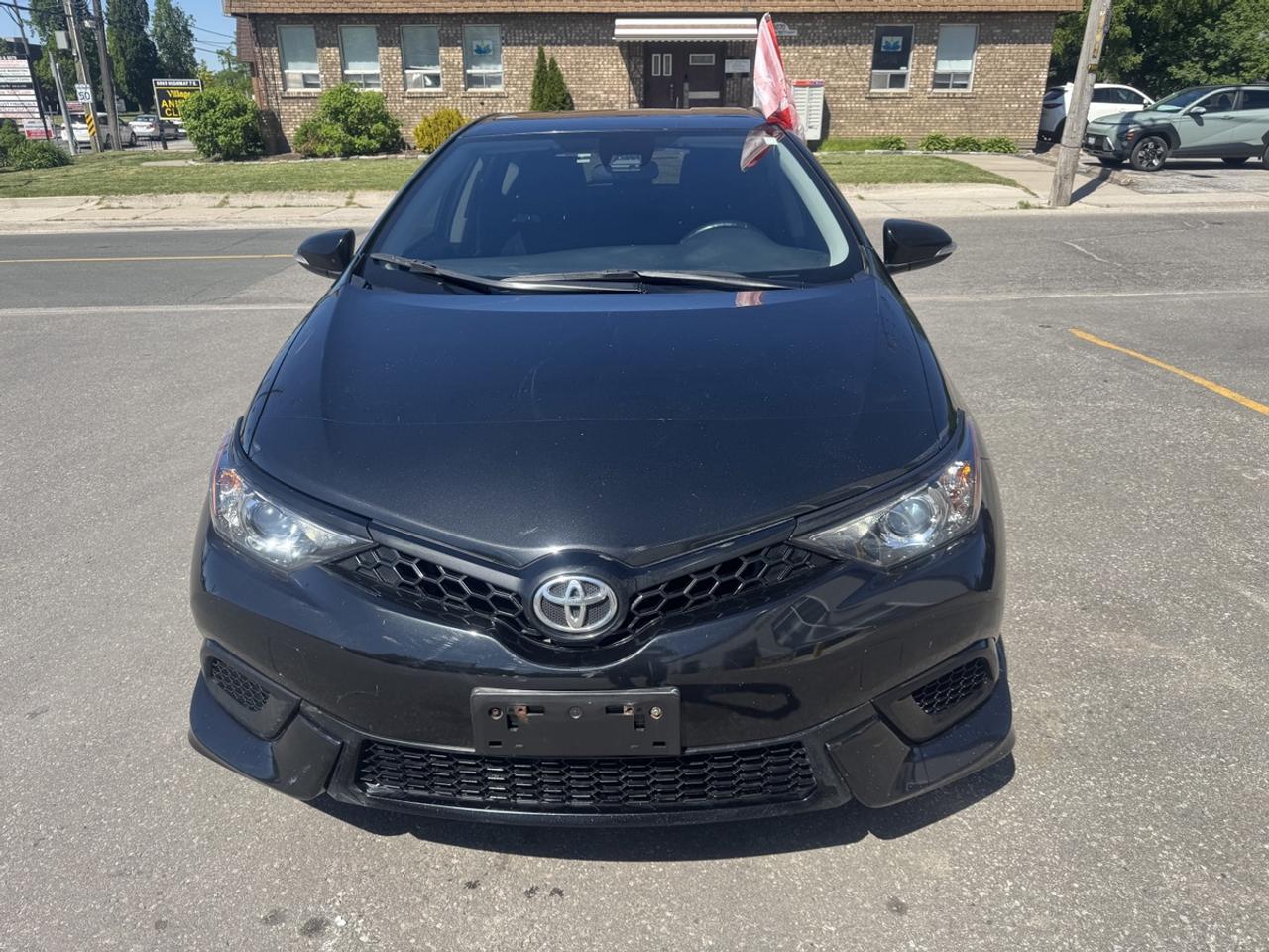 2017 Toyota Corolla iM  Photo