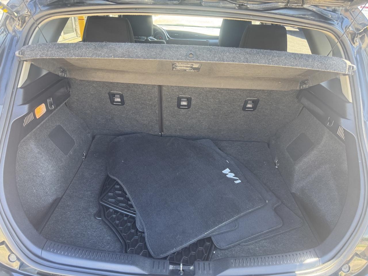 2017 Toyota Corolla iM  Photo