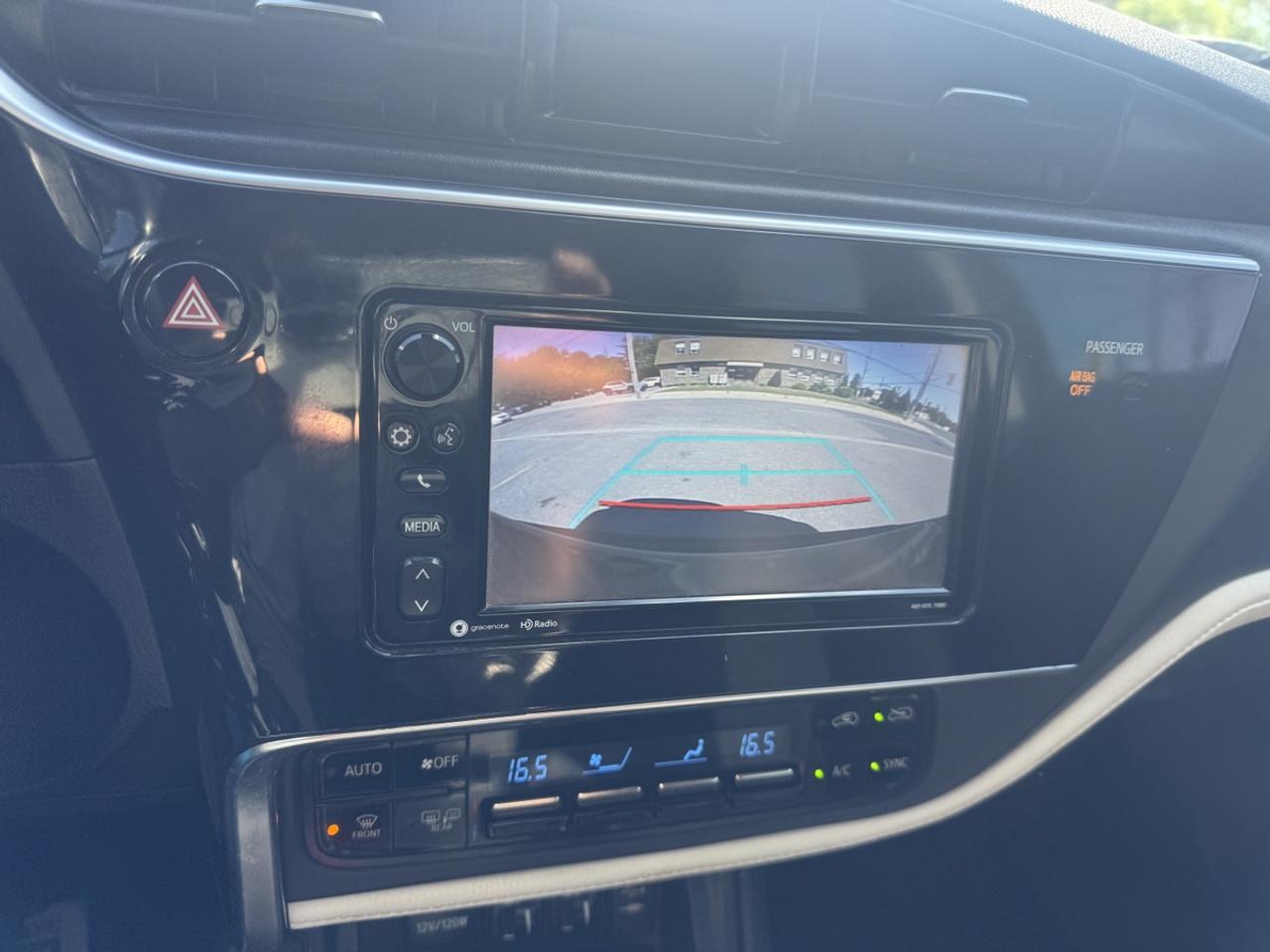2017 Toyota Corolla iM  Photo