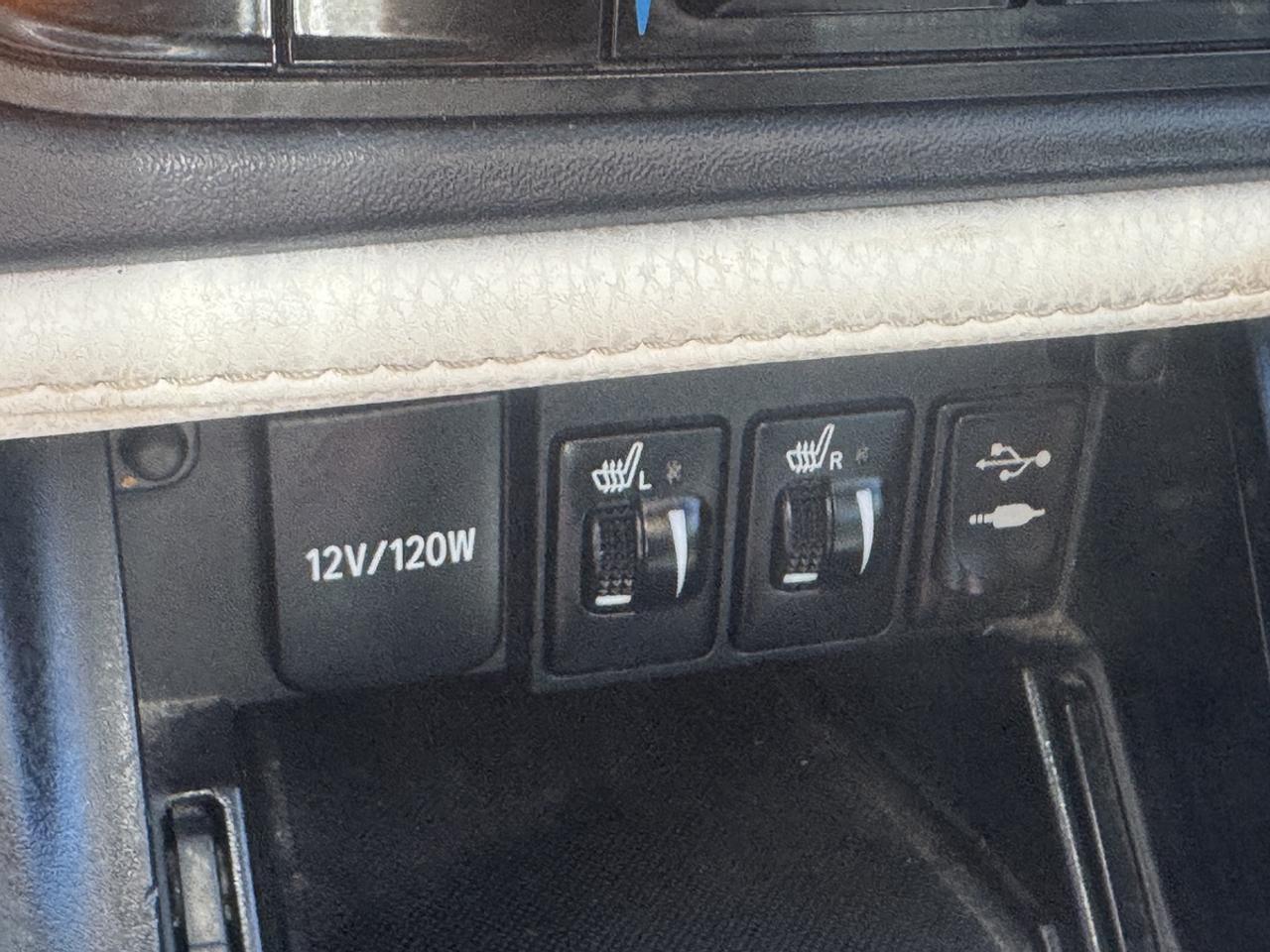 2017 Toyota Corolla iM  Photo