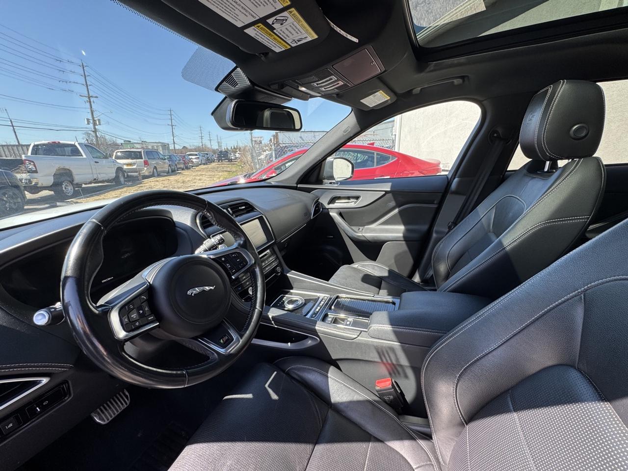 2018 Jaguar F-PACE S Photo