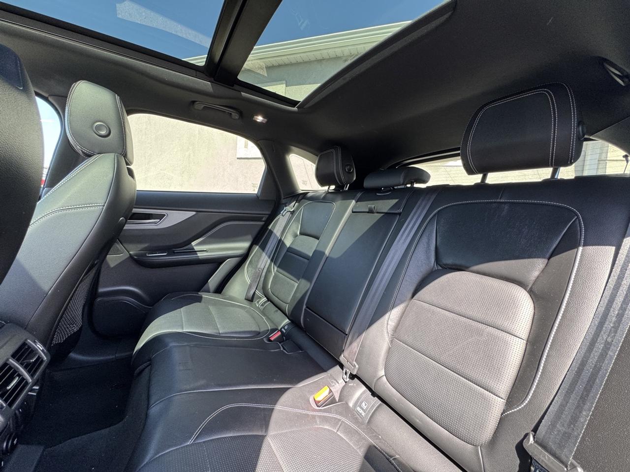 2018 Jaguar F-PACE S Photo