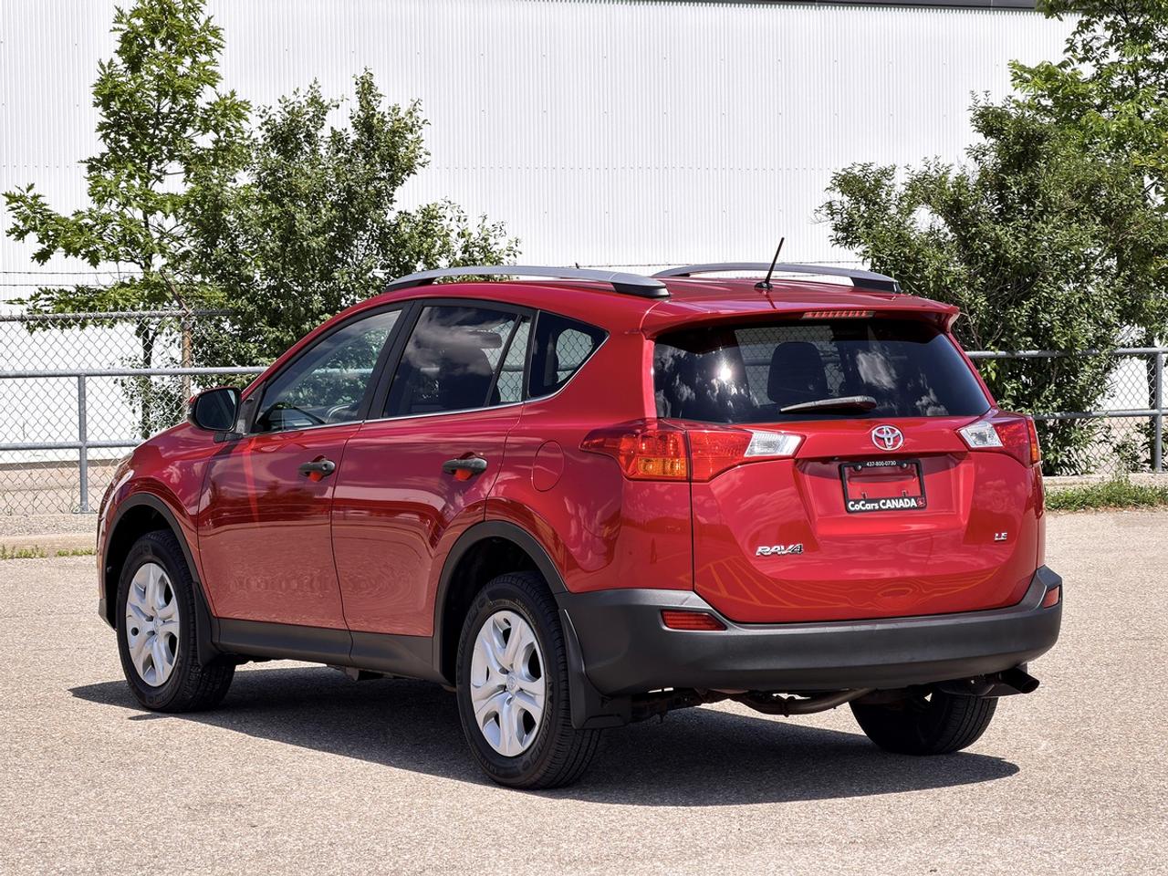 2013 Toyota RAV4 LE Photo2