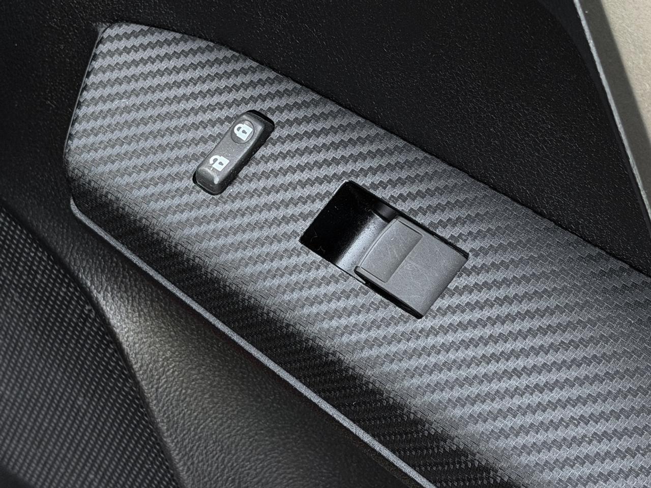 2013 Toyota RAV4 LE Photo