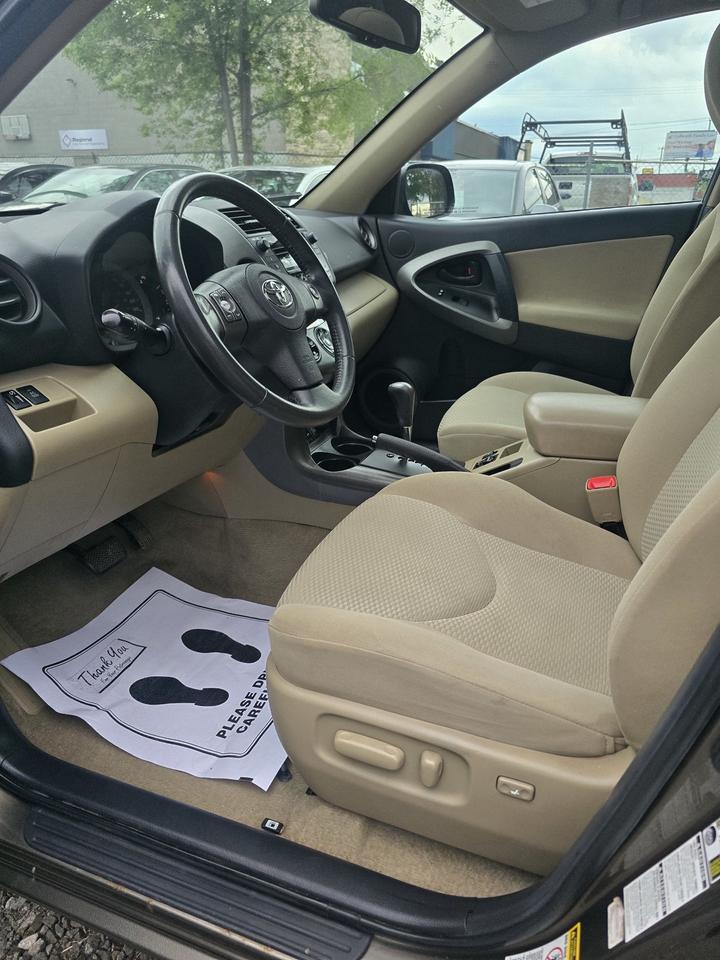 2010 Toyota RAV4 LIMITED  Photo