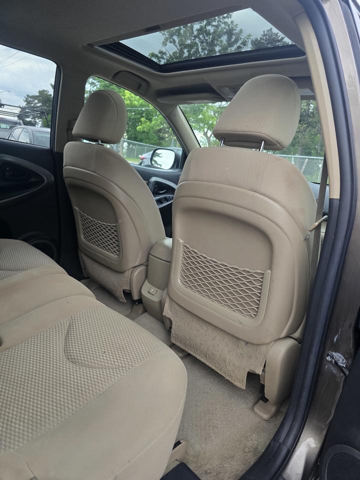 2010 Toyota RAV4 LIMITED  Photo