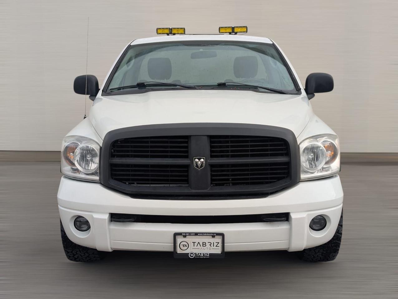 2009 Dodge Ram 2500 RegCab/Hemi/20"Rims/8FootBed/SportSeats Photo2