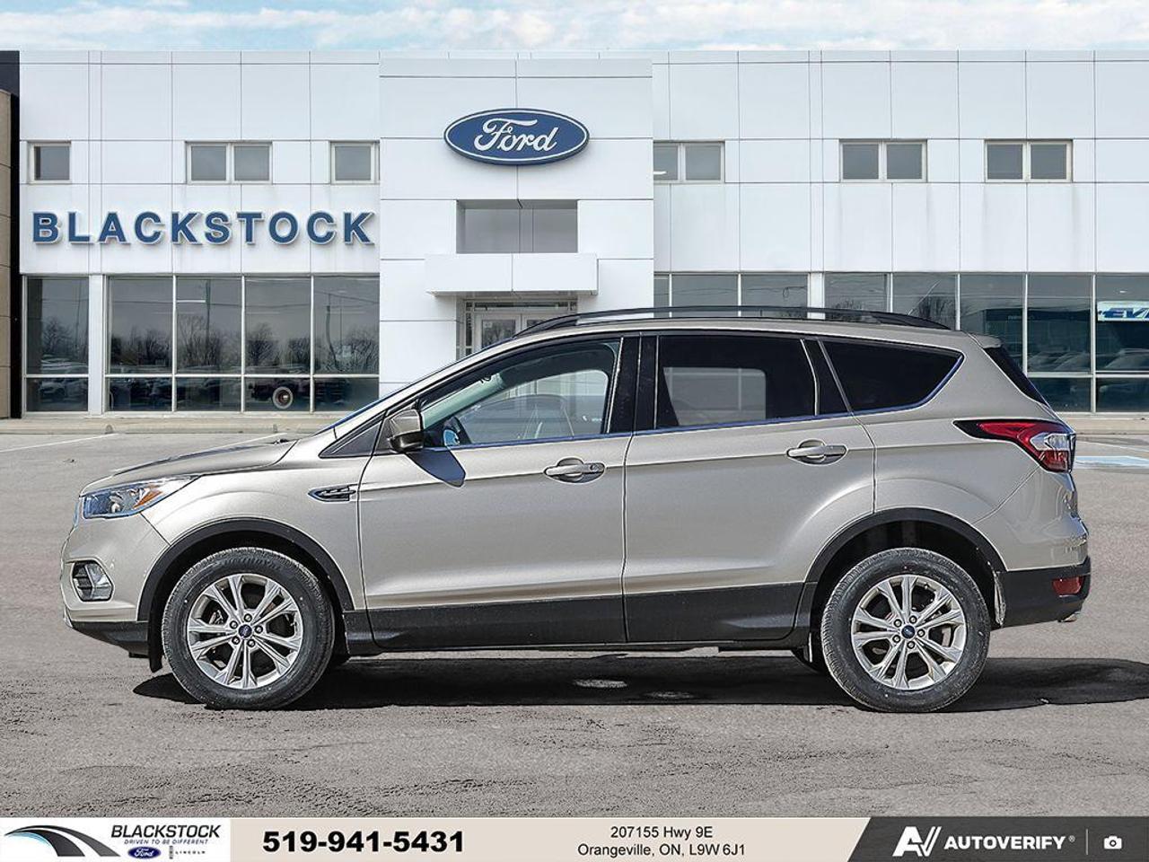 2018 Ford Escape SE   Heated Seats   Apple Car Play   8-way Power S Photo3
