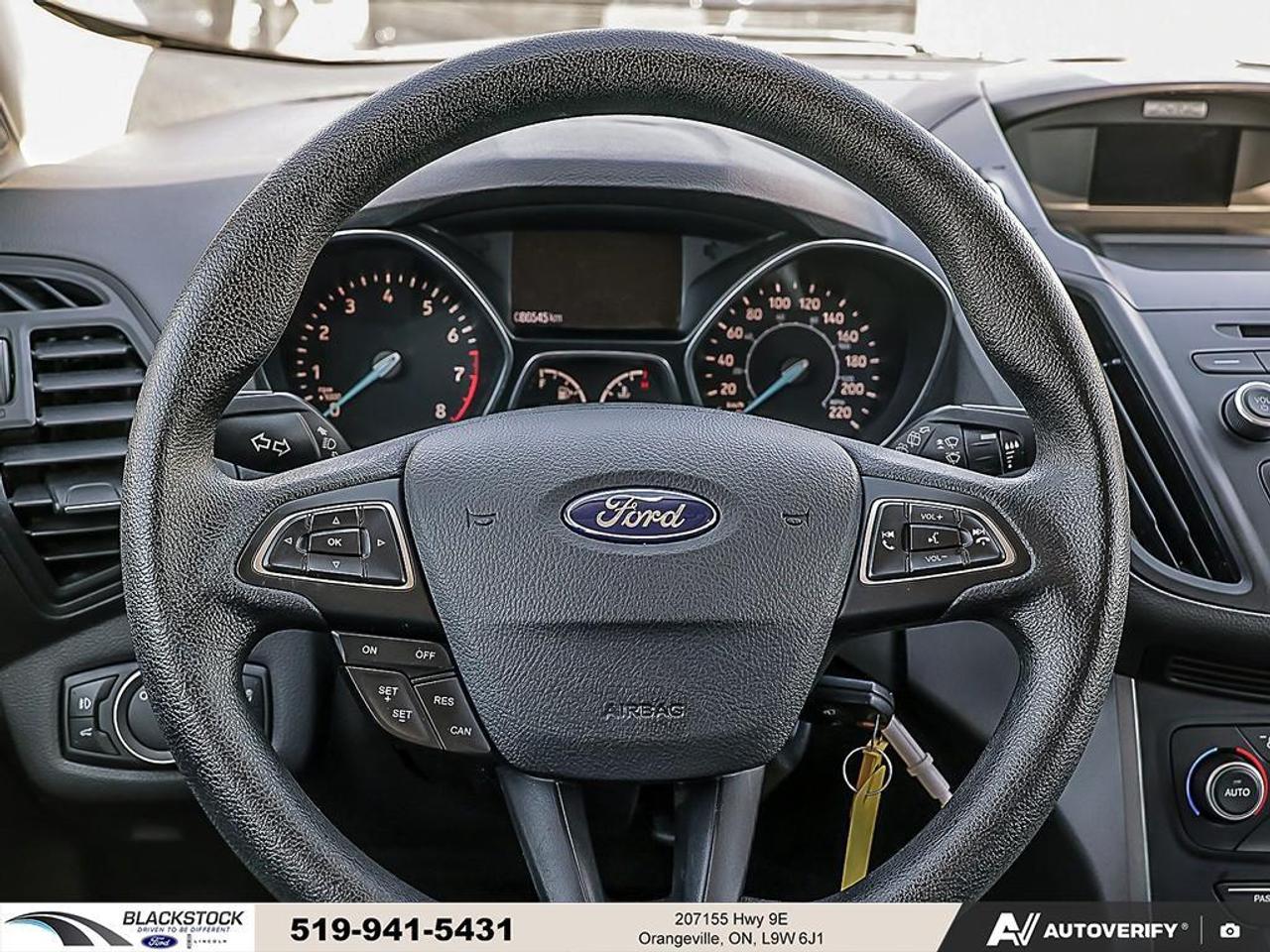2018 Ford Escape SE   Heated Seats   Apple Car Play   8-way Power S Photo