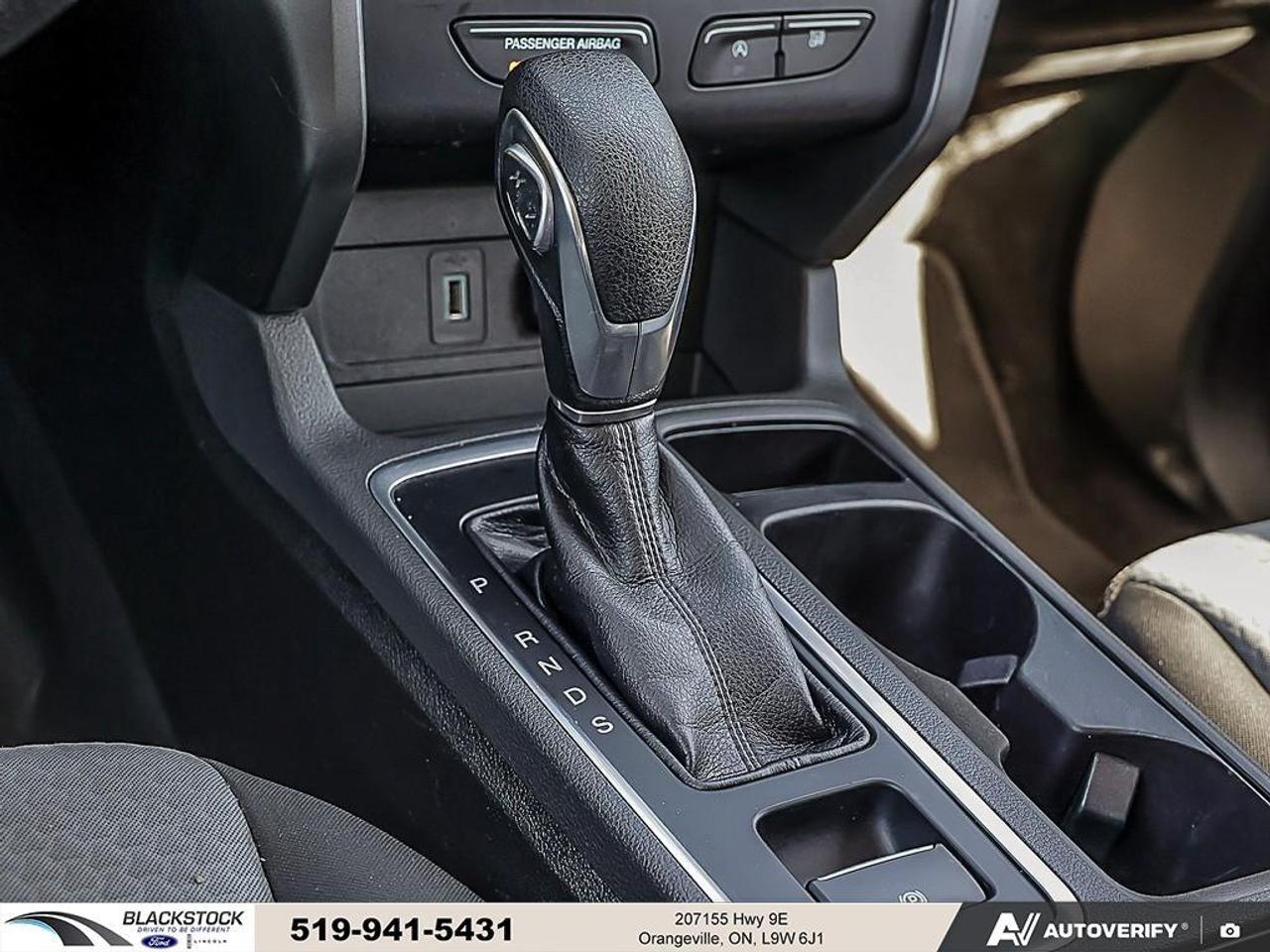 2018 Ford Escape SE   Heated Seats   Apple Car Play   8-way Power S Photo