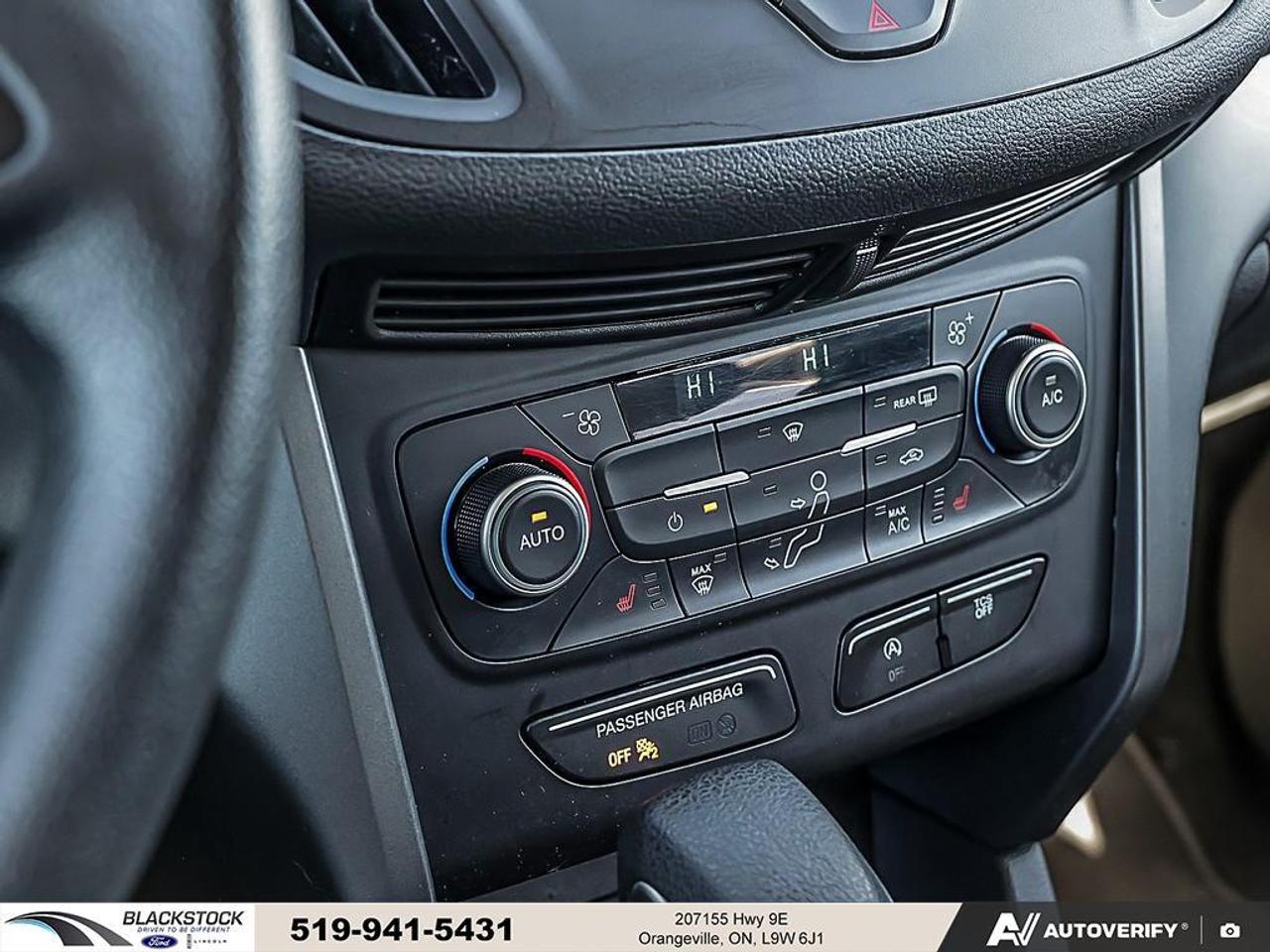 2018 Ford Escape SE   Heated Seats   Apple Car Play   8-way Power S Photo