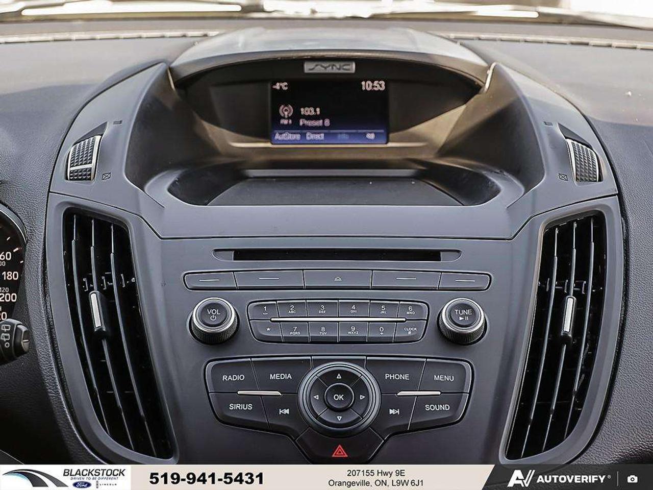 2018 Ford Escape SE   Heated Seats   Apple Car Play   8-way Power Seat   1.5L Turbocharged Engine   Automatic Photo