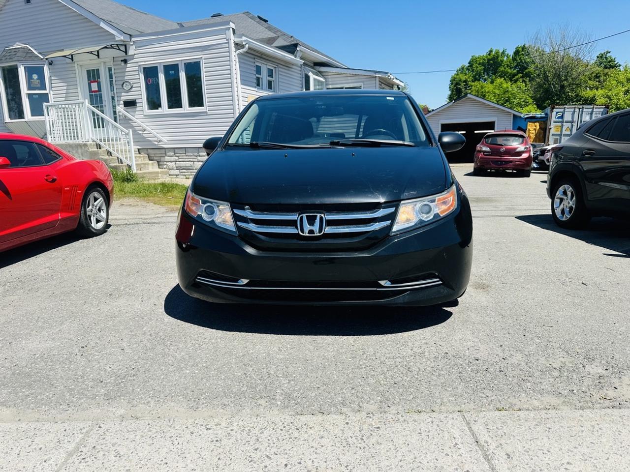 2015 Honda Odyssey EX L Photo