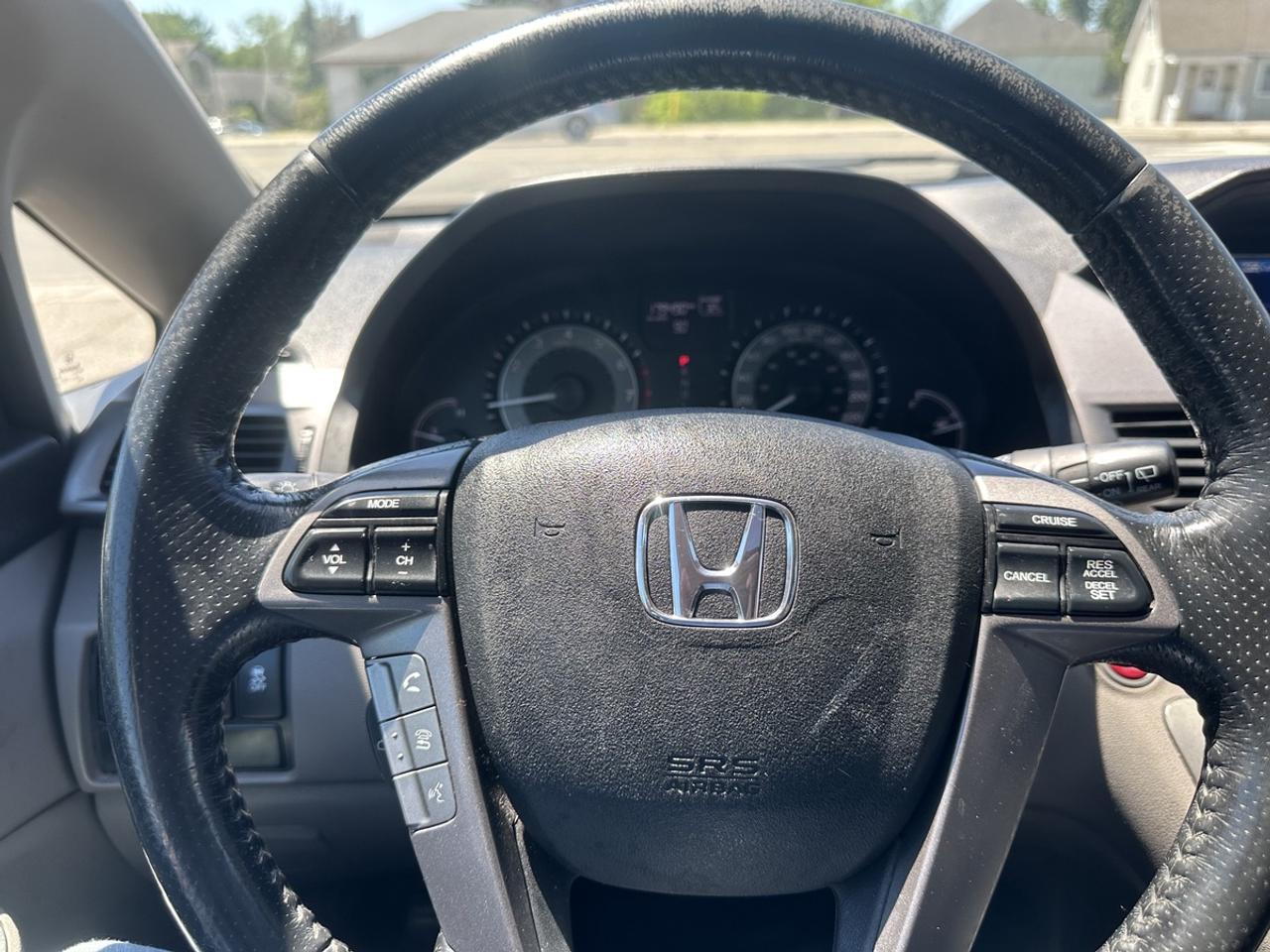 2015 Honda Odyssey EX L Photo
