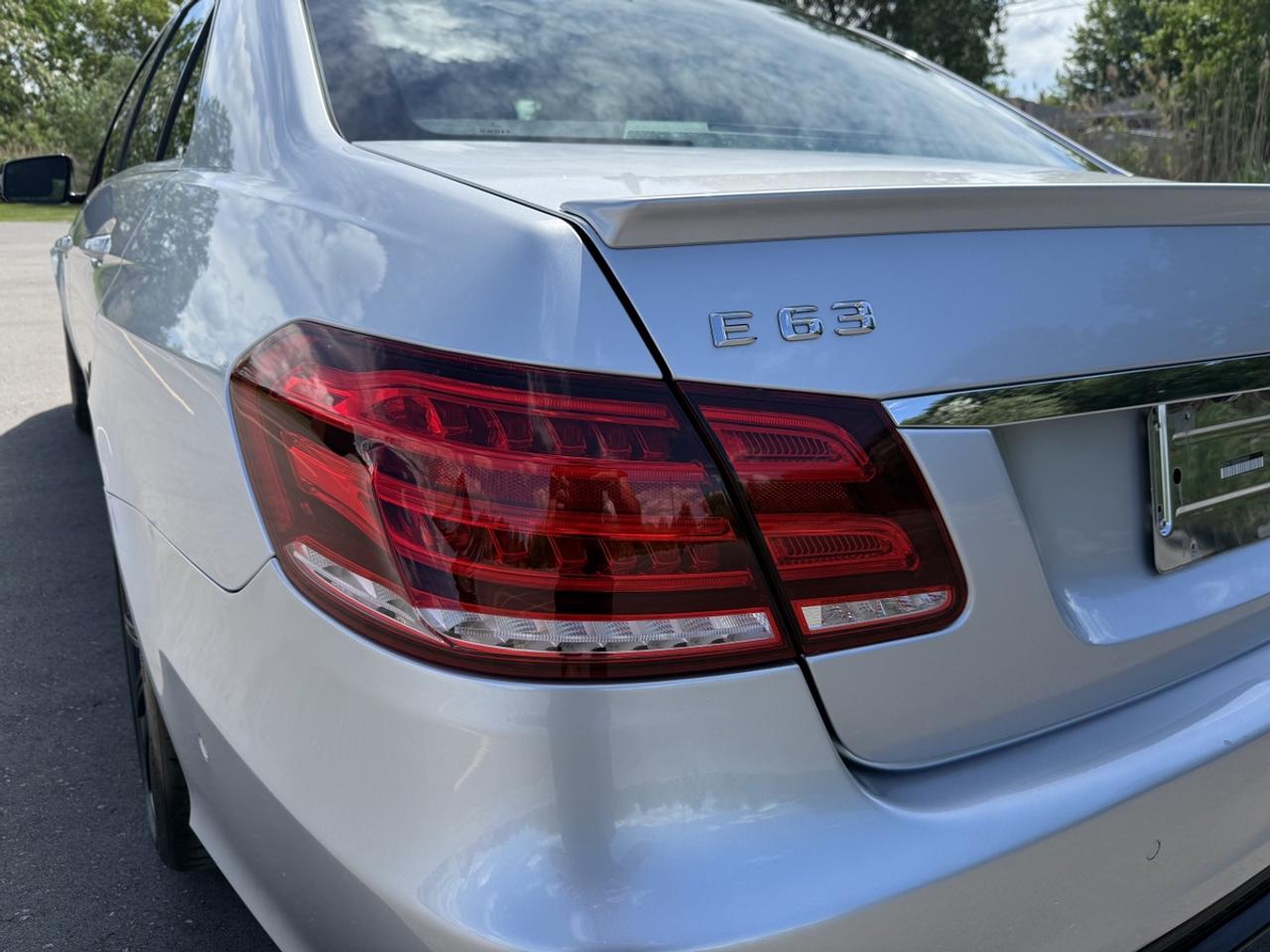 2014 Mercedes-Benz E-Class E63S AMG Photo