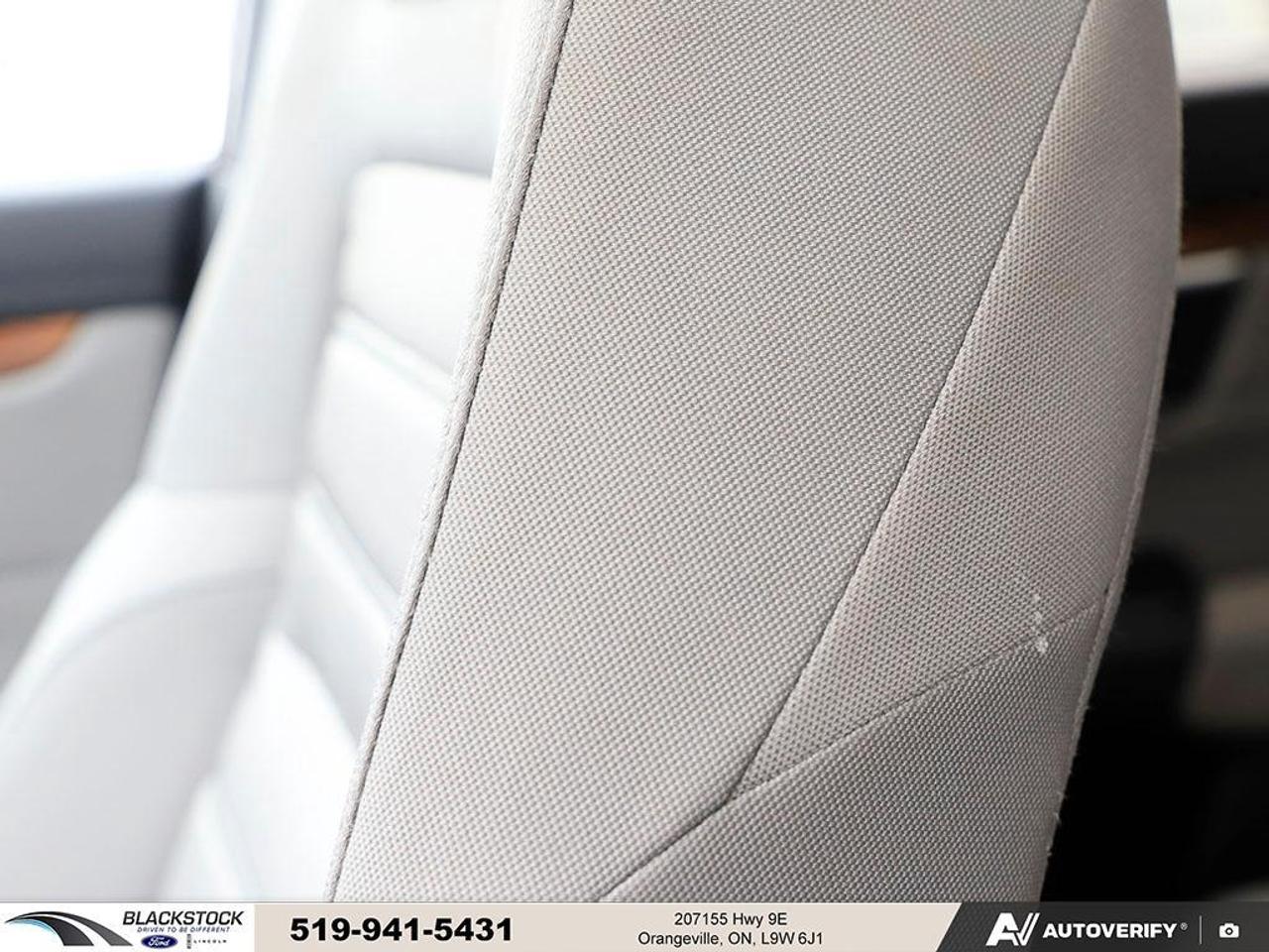 2019 Honda CR-V EX   NO ACCIDENTS   CARPLAY   BACKUP CAM   HTD SEA Photo