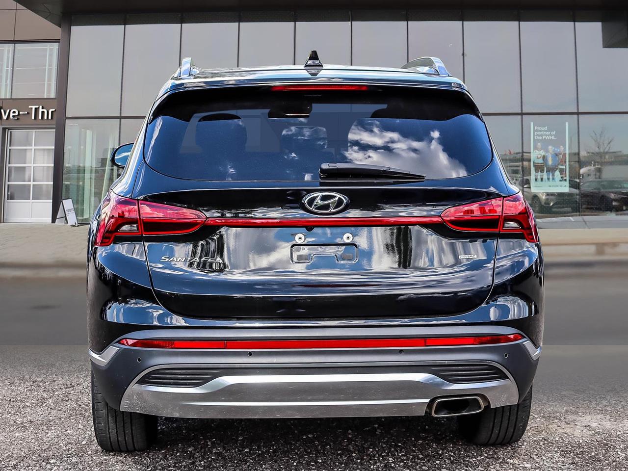 2023 Hyundai Santa Fe Preferred Photo