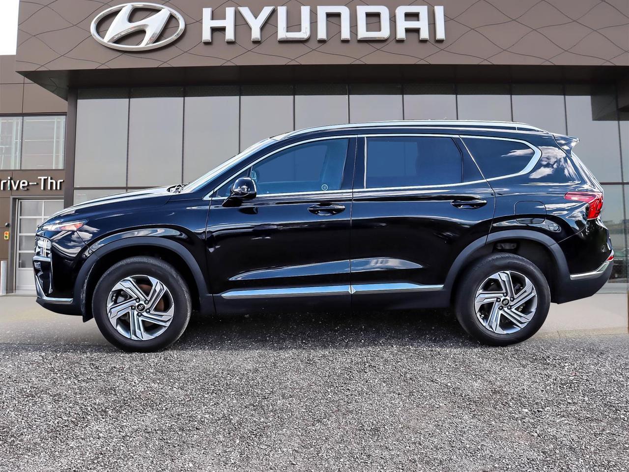 2023 Hyundai Santa Fe Preferred Photo