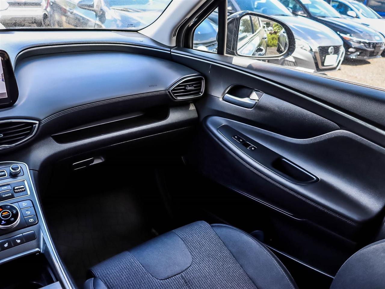 2023 Hyundai Santa Fe Preferred Photo