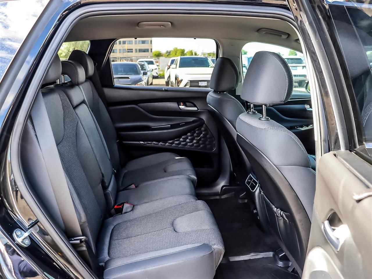 2023 Hyundai Santa Fe Preferred Photo