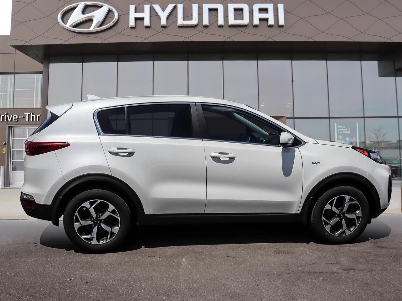2022 Kia Sportage LX Photo