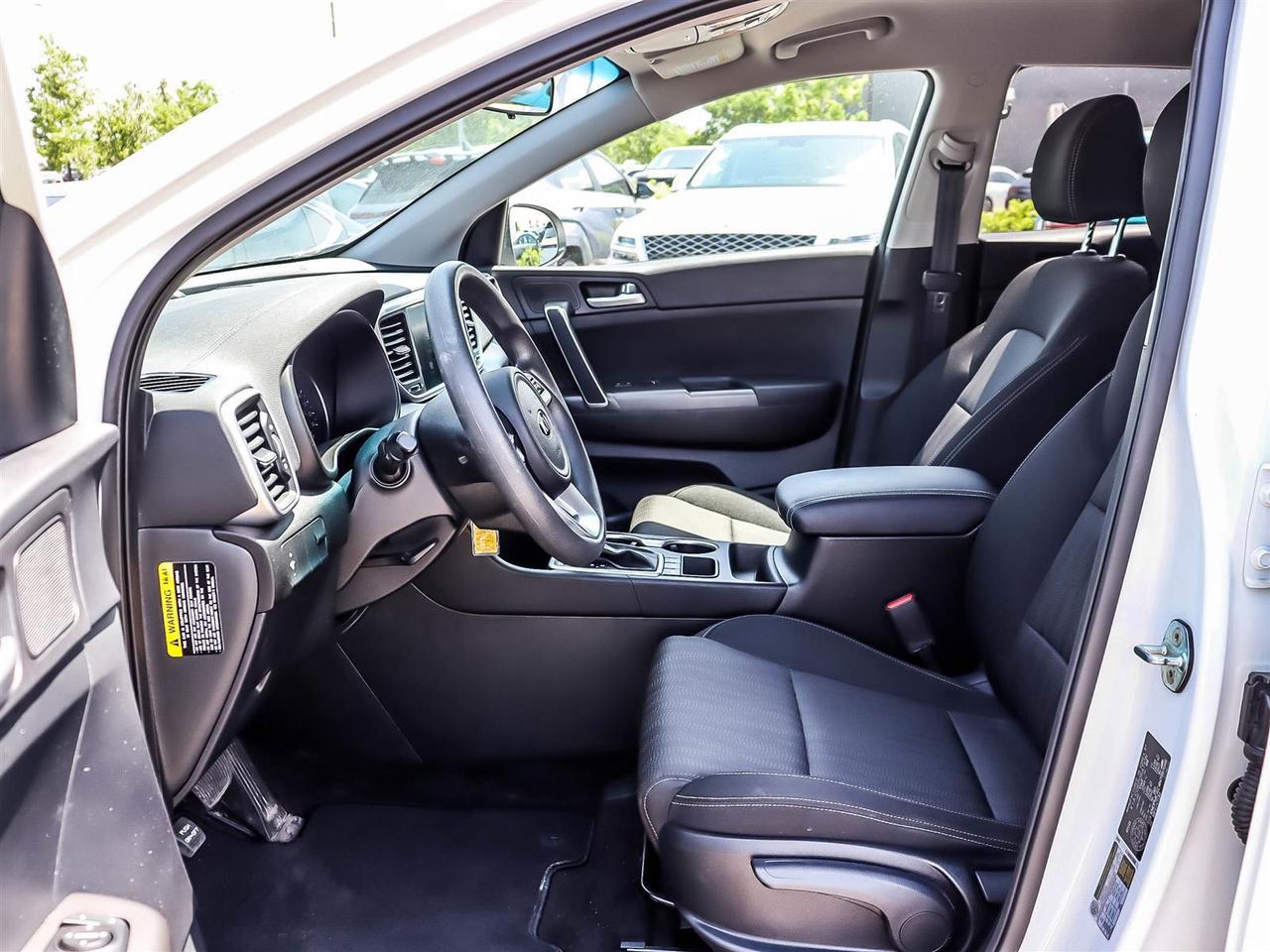2022 Kia Sportage LX Photo