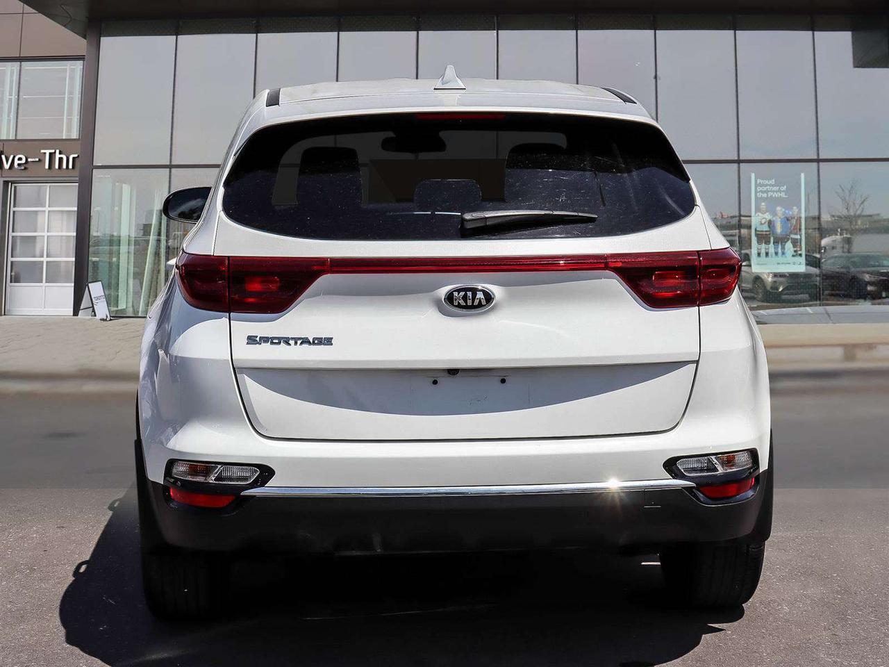 2022 Kia Sportage LX Photo
