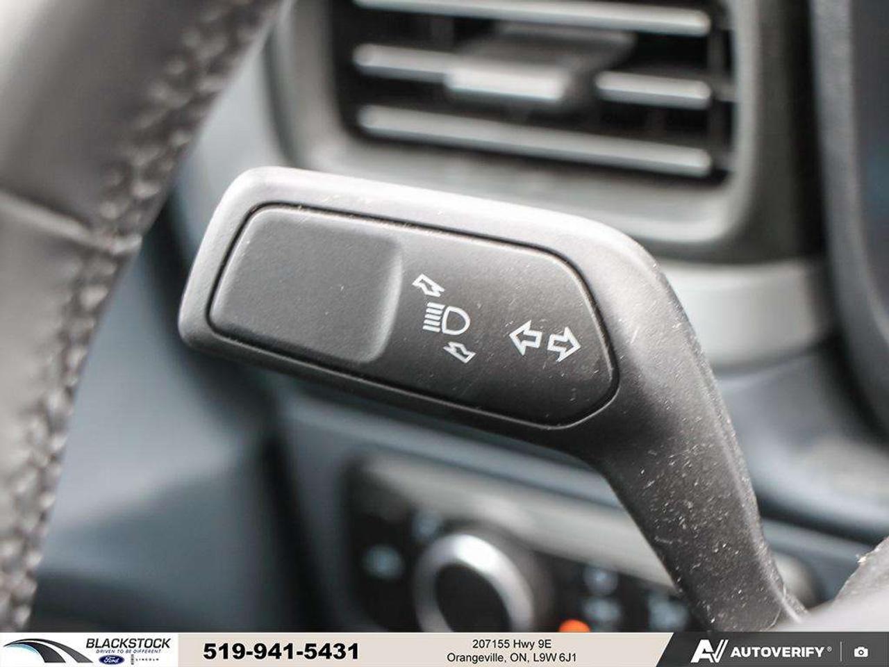 2023 Ford Maverick Lariat   Tremor Package   Sunroof   Leather Heated Seats   Apply Carplay   AWD   Remote Start   ABS Photo