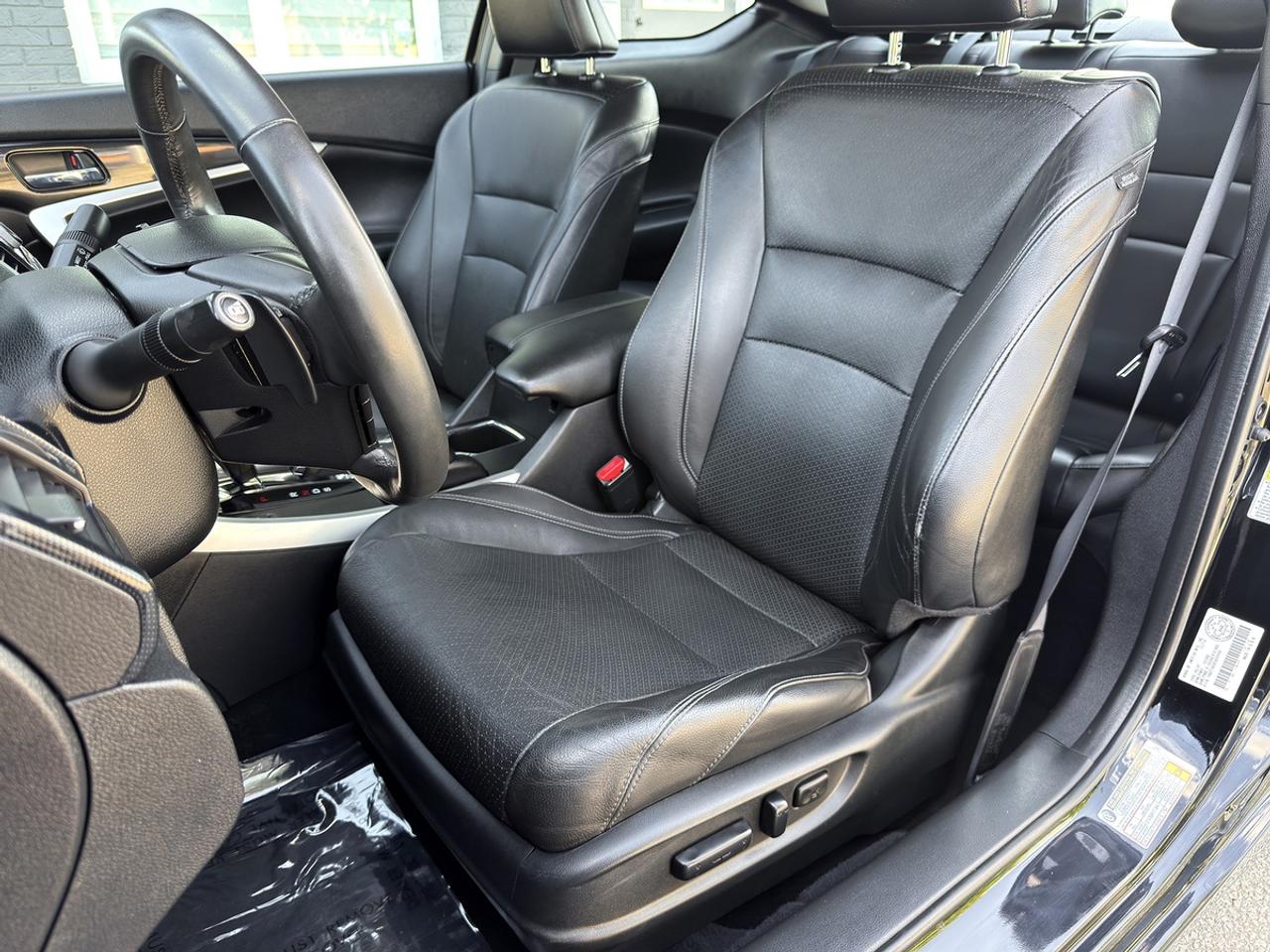 2015 Honda Accord EX-L W/NAVI Photo