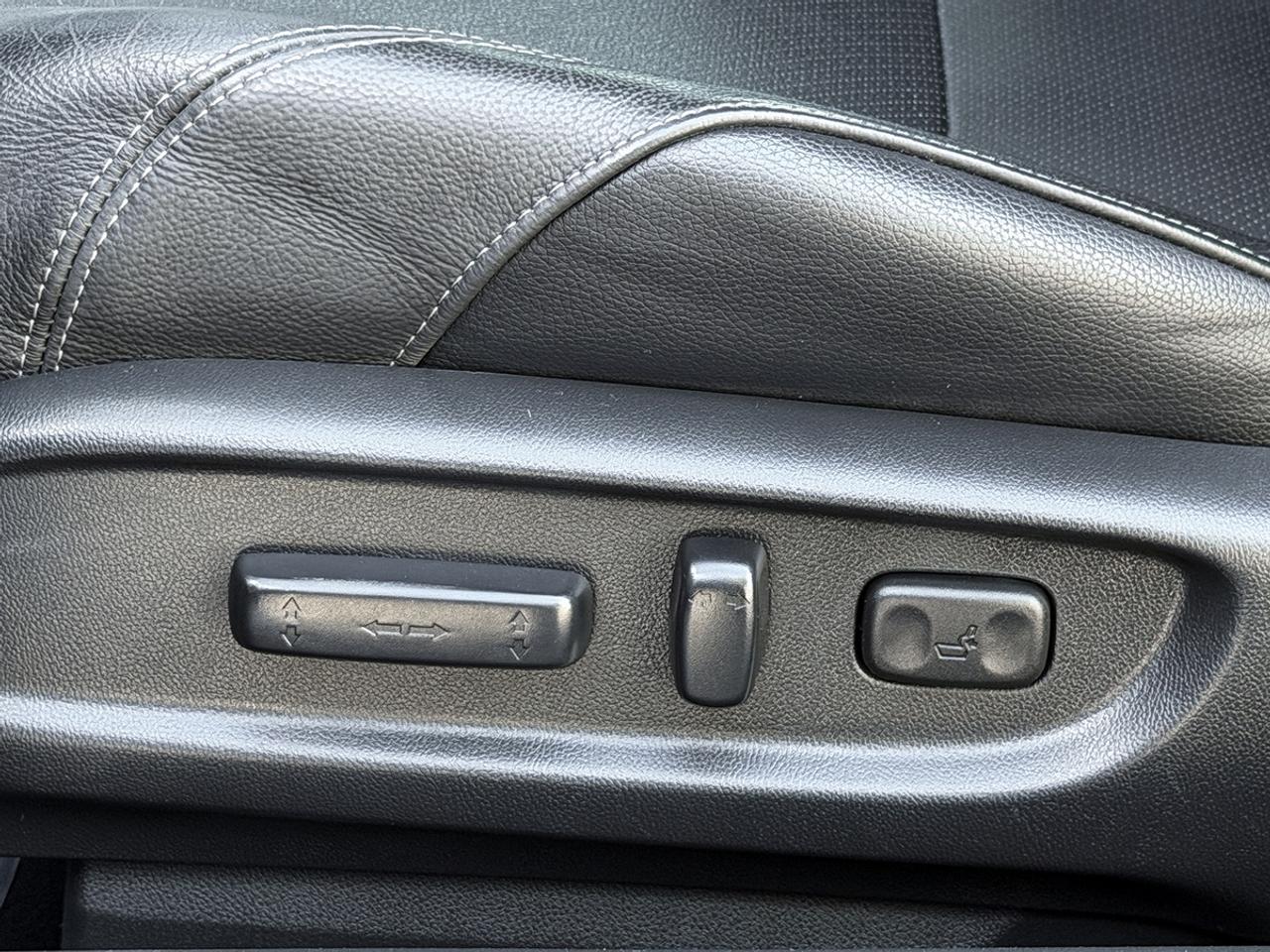 2015 Honda Accord EX-L W/NAVI Photo