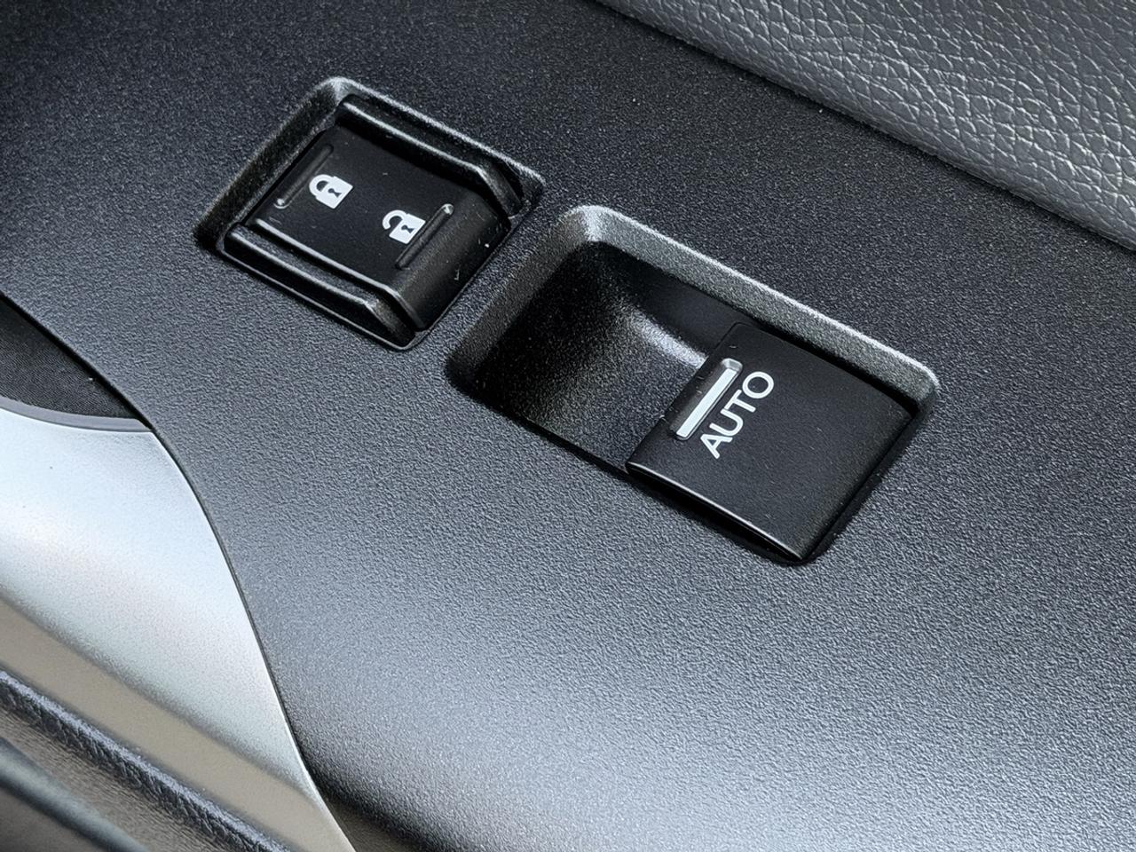 2015 Honda Accord EX-L W/NAVI Photo
