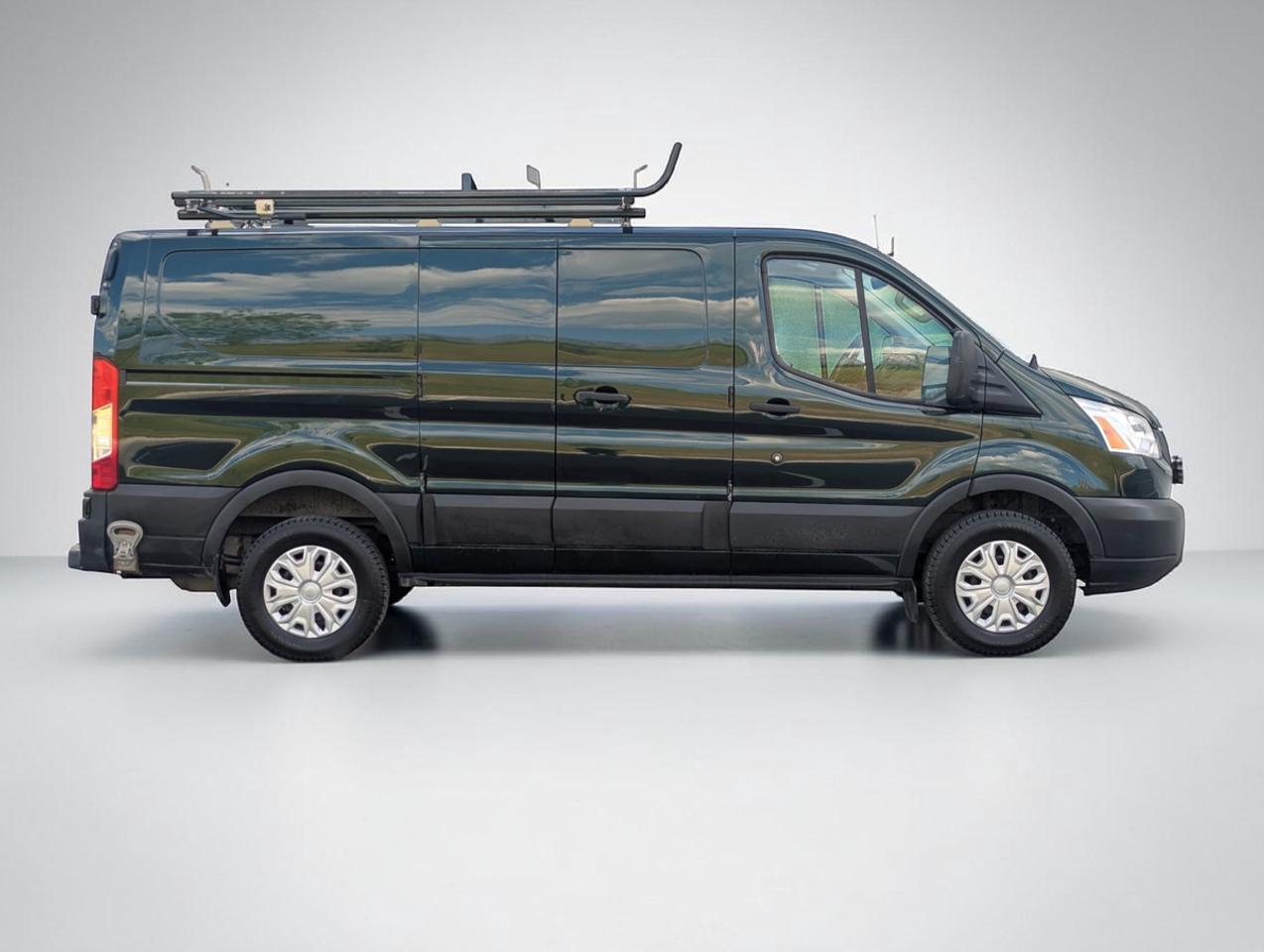 2019 Ford Transit T 250 Photo