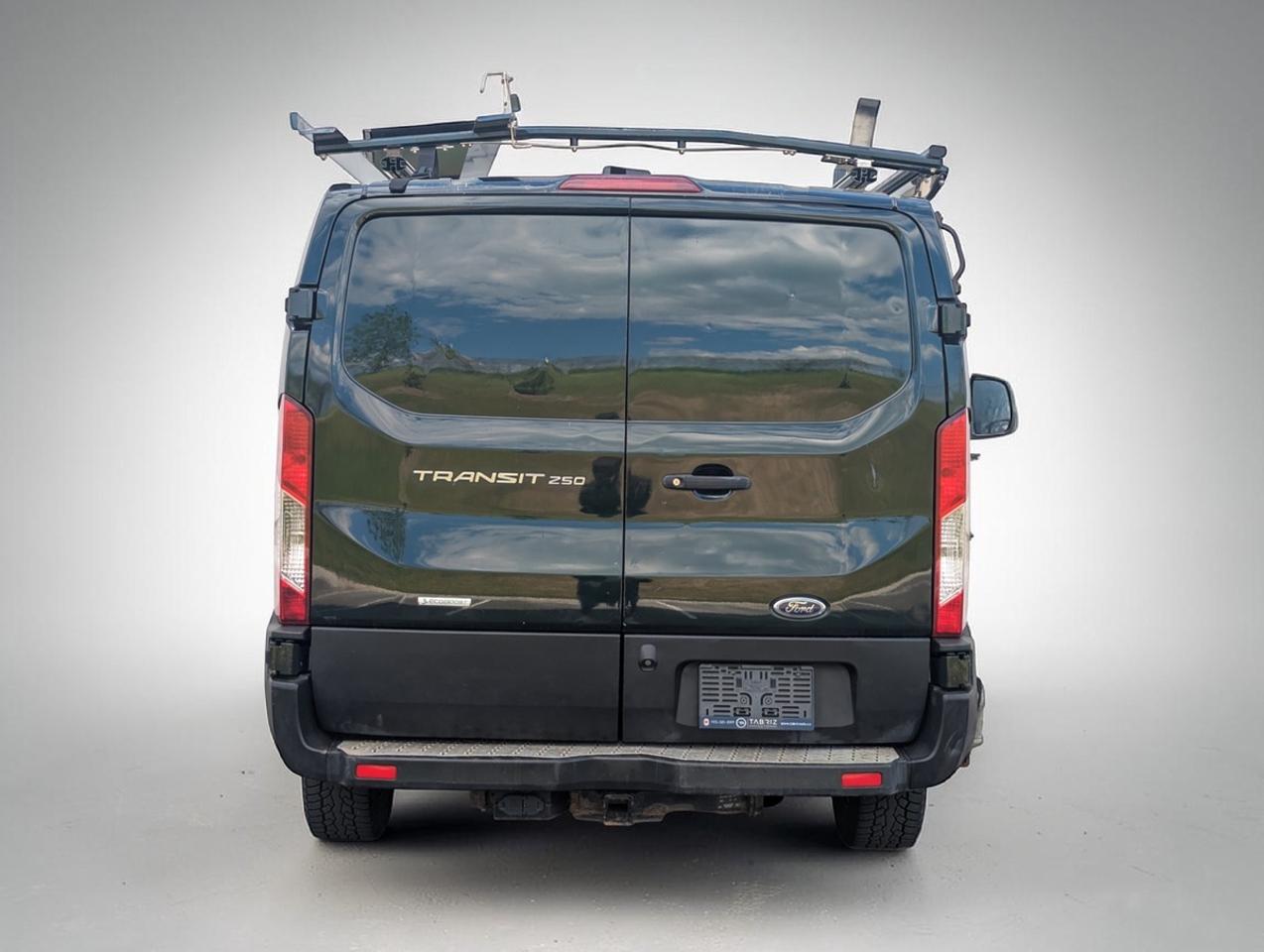 2019 Ford Transit T 250 Photo