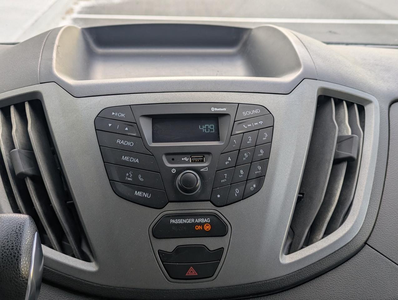 2019 Ford Transit T 250 Photo