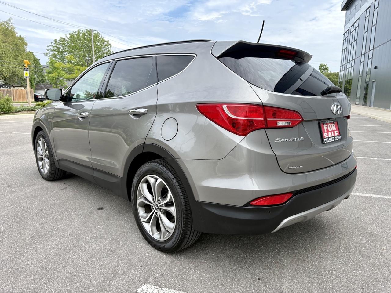 2014 Hyundai Santa Fe Sport GLS Photo