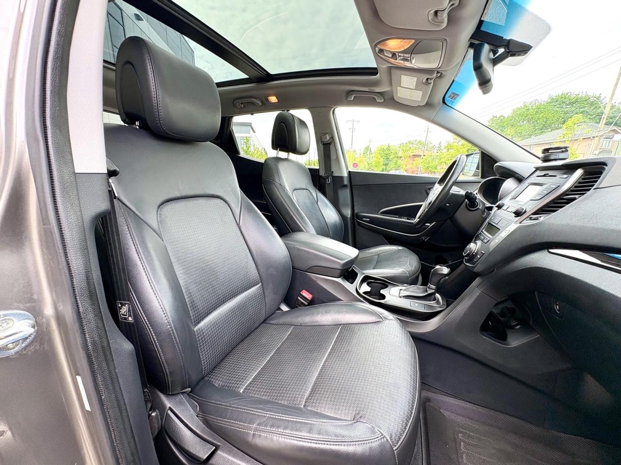 2014 Hyundai Santa Fe Sport GLS Photo