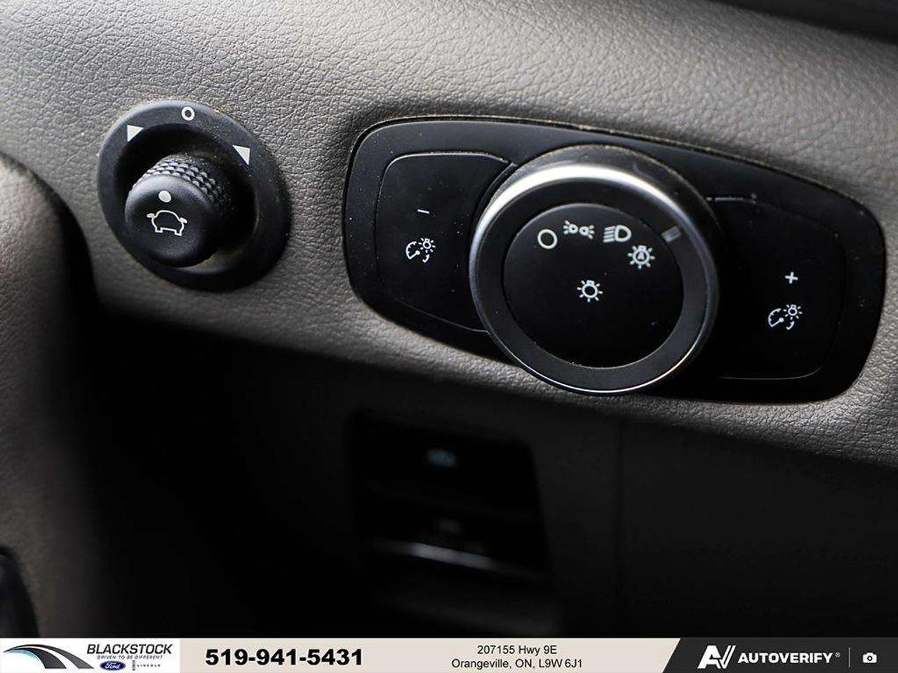 2023 Ford Transit Cargo Van T-250 130 Med Rf 9070 GVWR RWD Photo