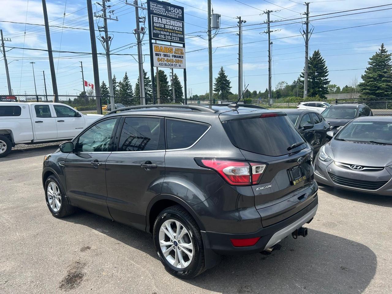 2018 Ford Escape SE Photo