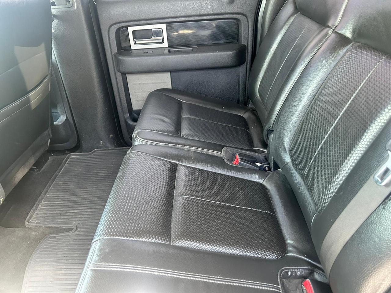 2010 Ford F-150 Lariat Photo