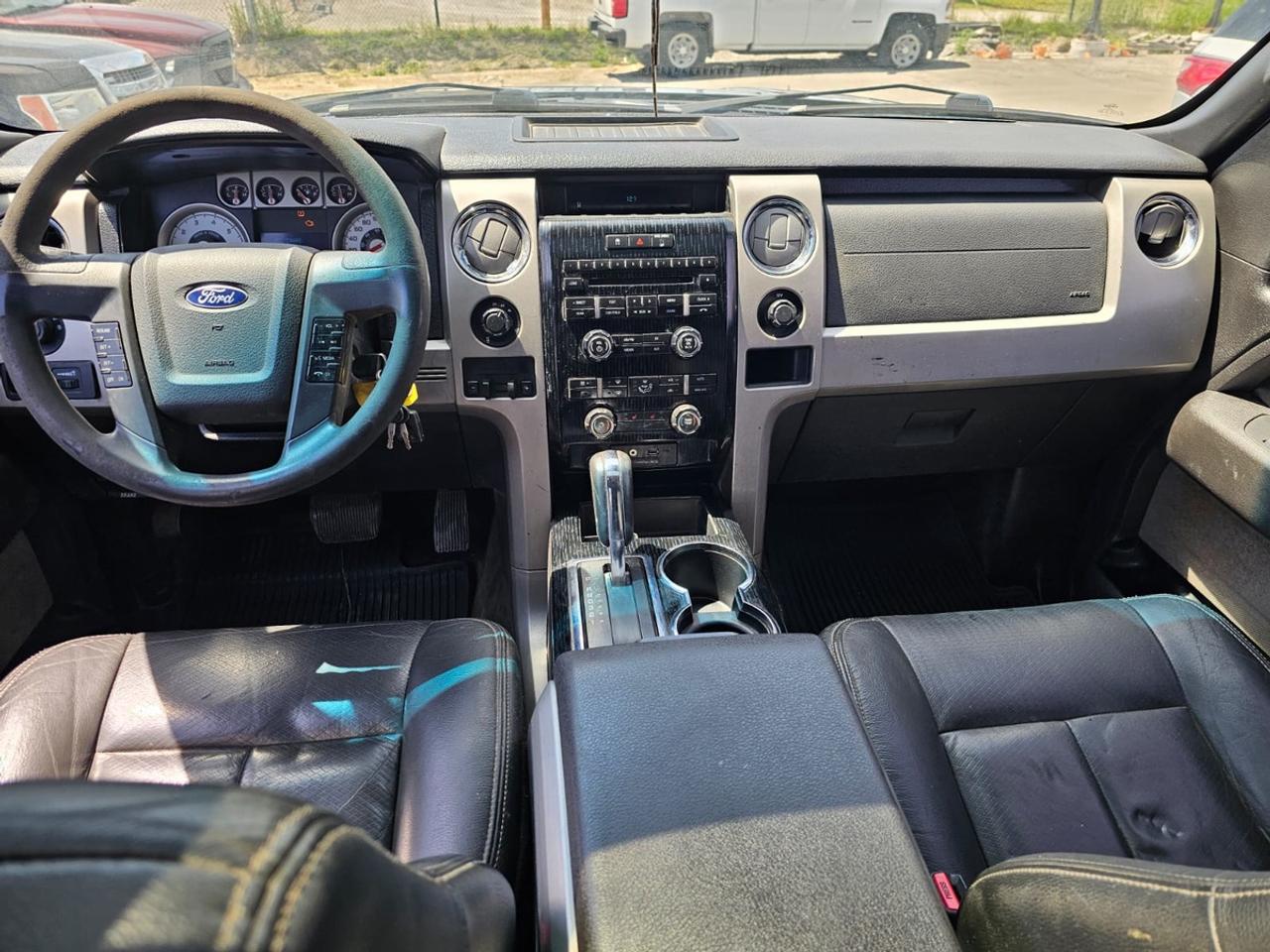 2010 Ford F-150 Lariat Photo