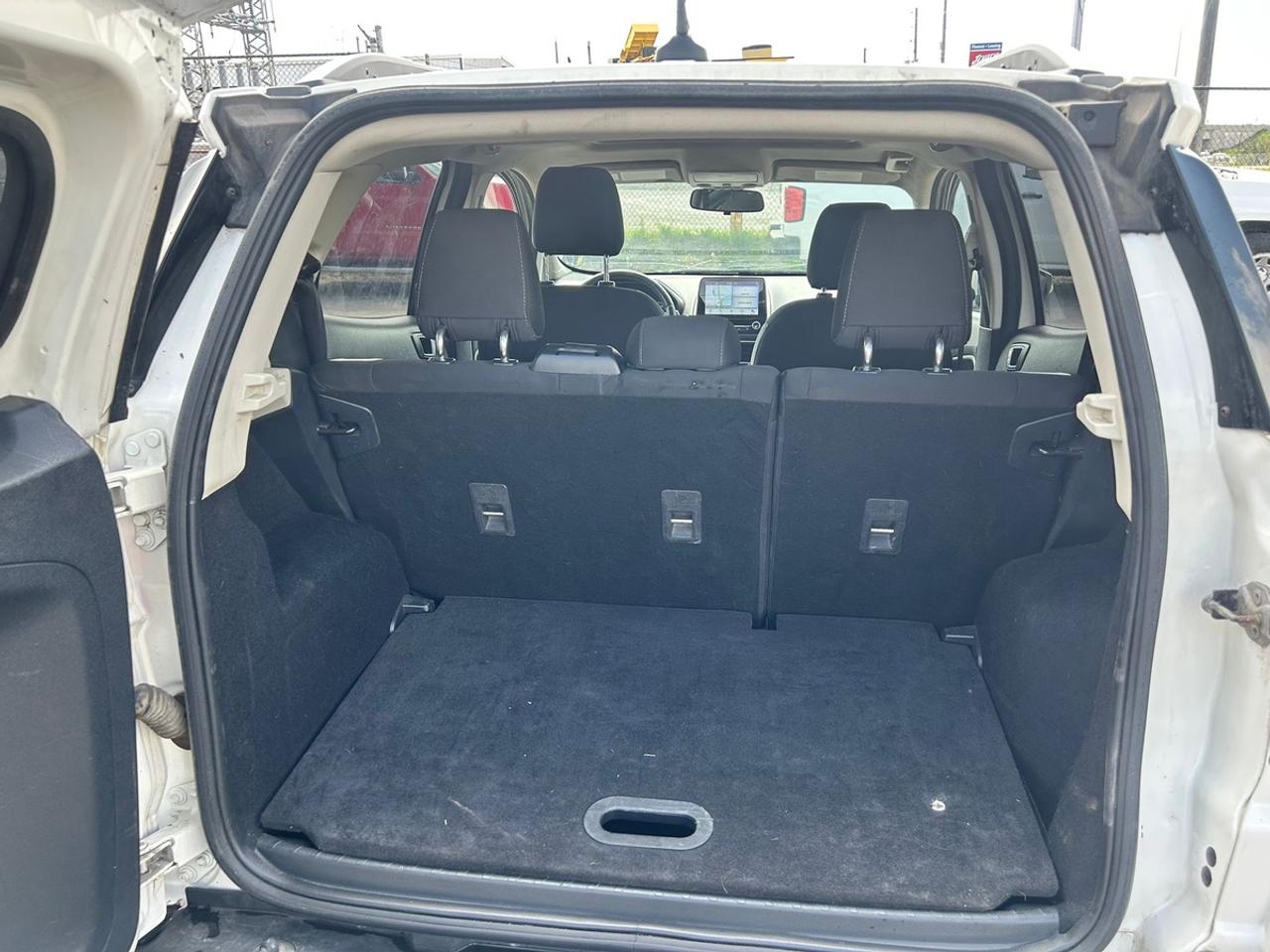 2018 Ford EcoSport SE Photo4